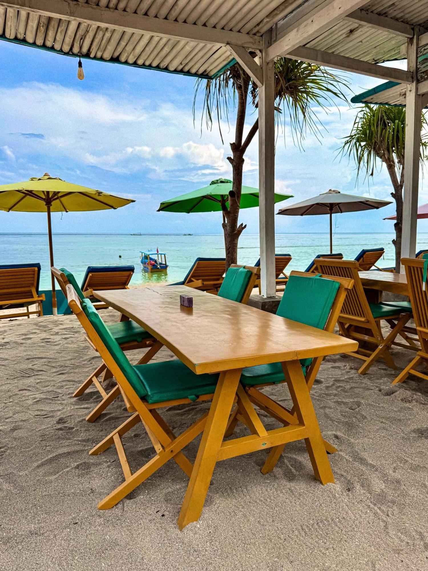 Pelangi Cottages Gili Air Exterior photo